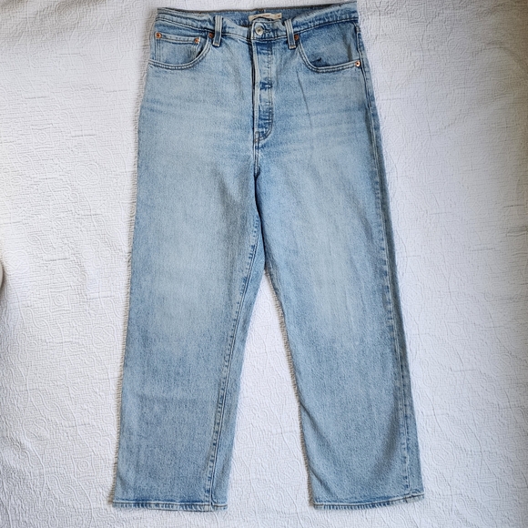 Levi's Ribecage Premium Straight Tango Light Wash Crop Jeans - Picture 7 of 14